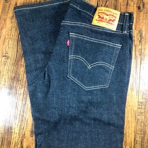 Levi’s 541 Athletic-fit Jeans. 32x32